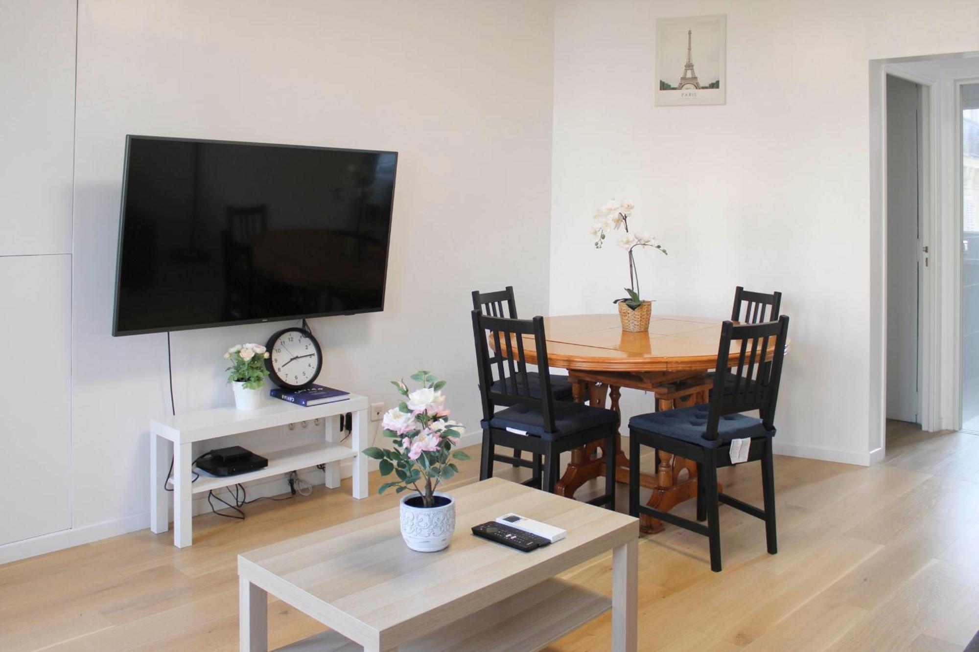 Appartement Charming Family T3 In The 10th