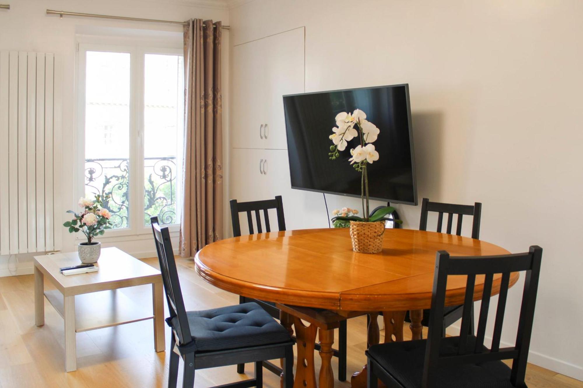 Charming Family T3 In The 10th Appartement